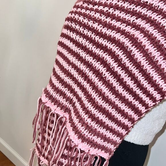 LIGHT AND DARK PINK MAUVE HANDMADE CHUNKY AND WIDE CROCHET WINTER BLANKET SCARF! - Picture 3 of 5